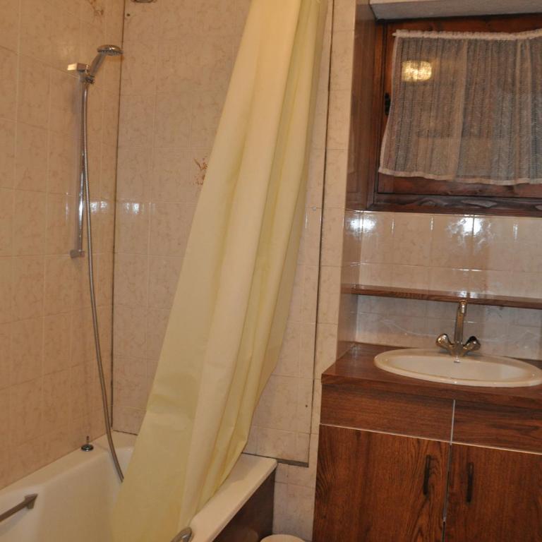 Spacieux appartement à Châtel avec terrasse ensoleillée - FR-1-693-22 - Apartamento - 6