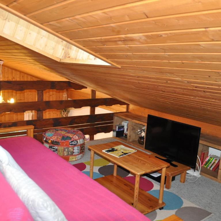 Appartement confortable à Châtel, proche des télésièges, avec Wi-Fi - FR-1-693-49 - Appartement - 5