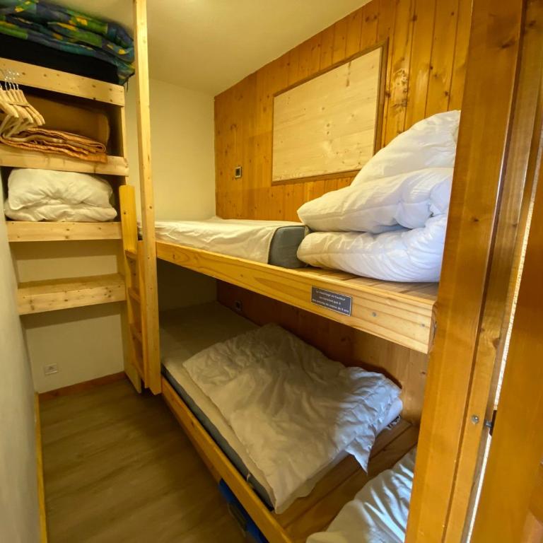 Appartement avec balcon, proche de Petit-Châtel, avec WIFI - FR-1-693-68 - Appartement - 7