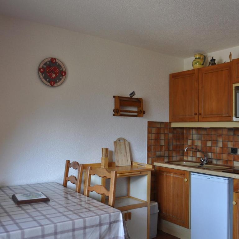 Appartement cosy proche télésièges à Châtel, parking inclus - FR-1-693-56 - Appartement - 4