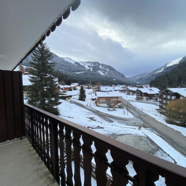 Studio paisible proche centre, balcon et parking - FR-1-693-78 - Studio - 9