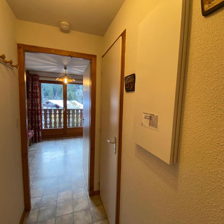 Studio paisible proche centre, balcon et parking - FR-1-693-78 - Studio - 10