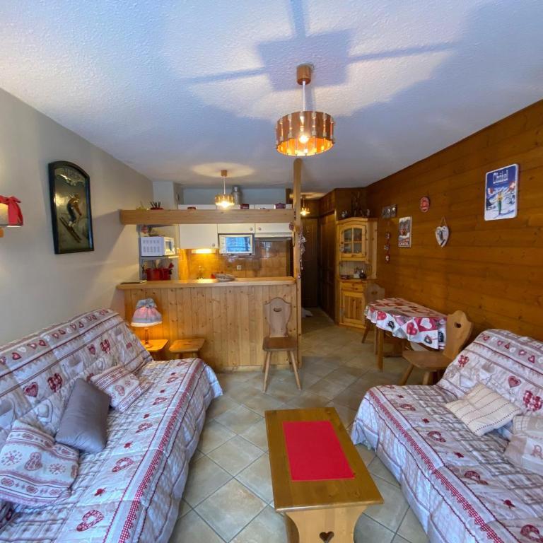 Studio cosy avec balcon et WIFI proche des pistes du Linga - FR-1-693-82 - Studio - 5