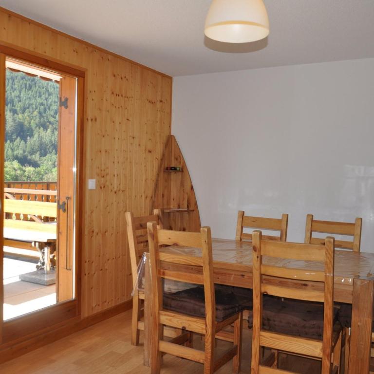 Appartement RDC avec 2 chambres et grande terrasse sud - Apartment mit 2 Schlafzimmern - 1