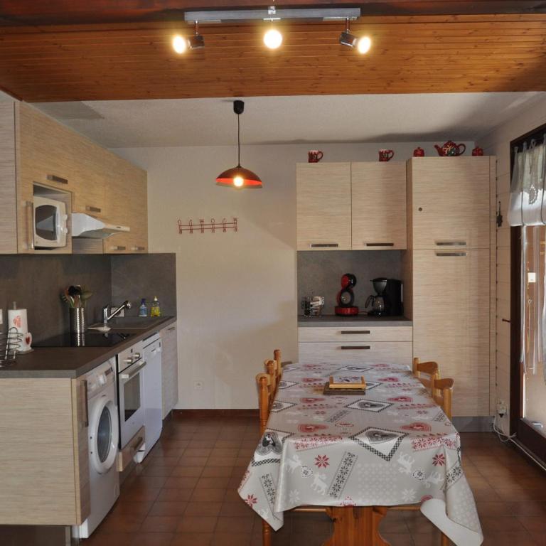 Appartement cosy proche centre, balcon, parking - Appartamento con 2 Camere da Letto - 2