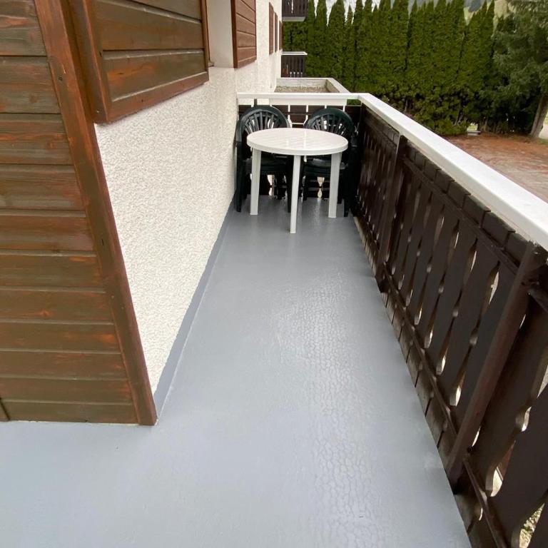 Studio 18m² proche pistes, balcon, parking - Studio - 10