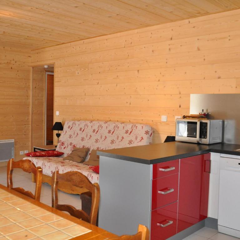 Charmant appartement avec terrasse, parking couvert et WIFI - Apartment mit 2 Schlafzimmern - 2