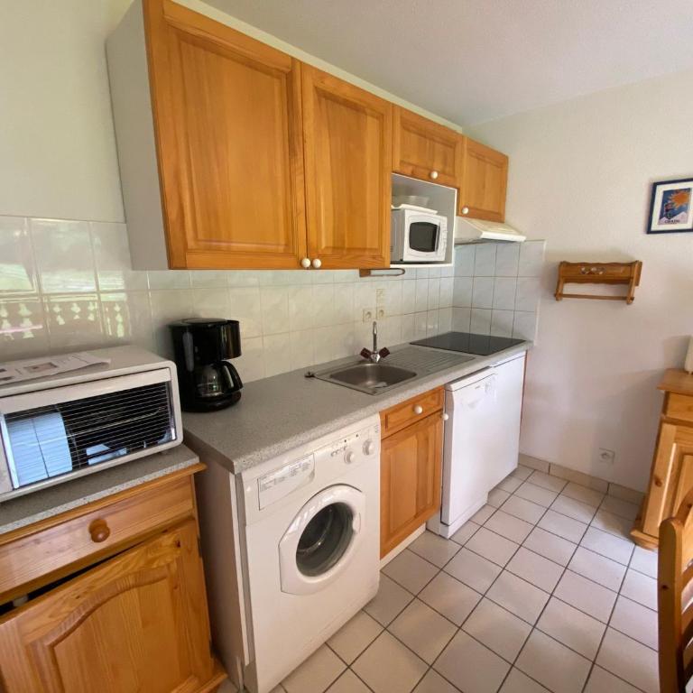 Appartement lumineux proche télécabine Linga, balcon et garage - FR-1-693-90 - Appartement - 4