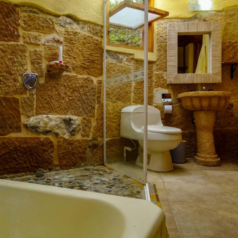 Casa unica agradable de campo con boveda - Casa de 3 dormitorios - 30