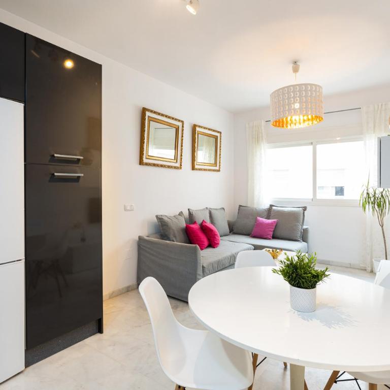 Holidays2Malaga Carrera Capuchinos Aircon Downtown & Parking Optional - Apartamento de 1 dormitorio - 6