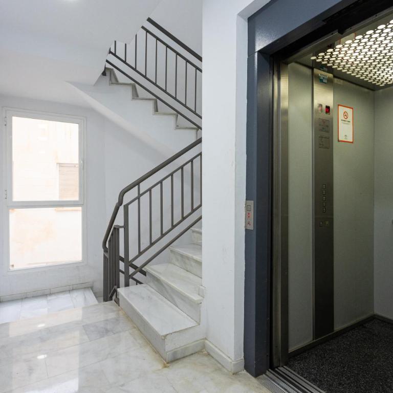 Holidays2Malaga Carrera Capuchinos Aircon Downtown & Parking Optional - Apartamento de 1 dormitorio - 16