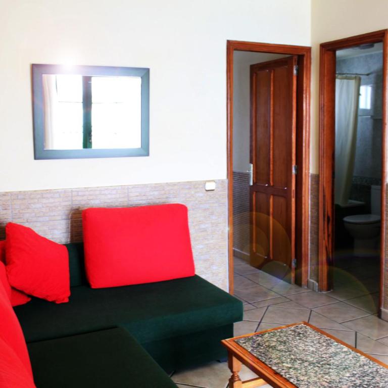 Apartamentos Acuario Sol - One-Bedroom Apartment with Pool View or Partial Pool View - 4