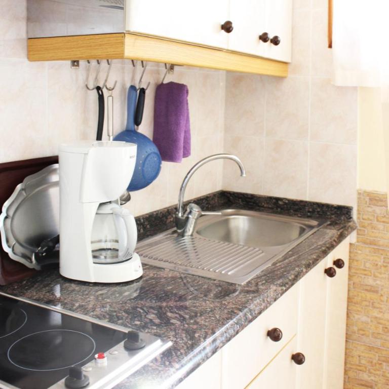 Apartamentos Acuario Sol - One-Bedroom Apartment with Pool View or Partial Pool View - 9