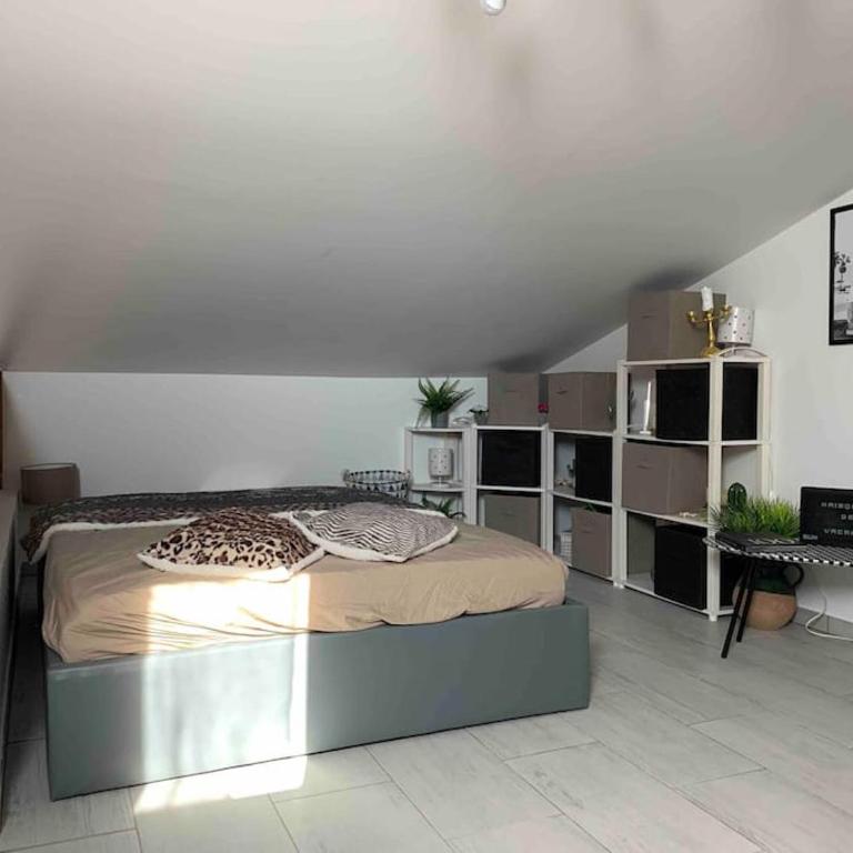 Appartement Vintage 90 m2 DUPLEX classé - Three-Bedroom Apartment - 20