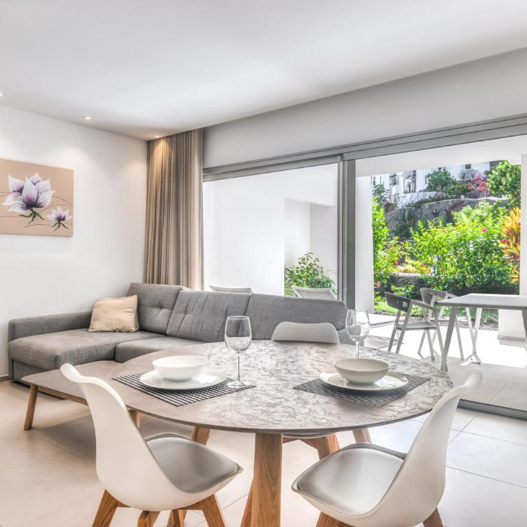 Ancor 0-3 POOL VIEW 1B - One-Bedroom House - 2