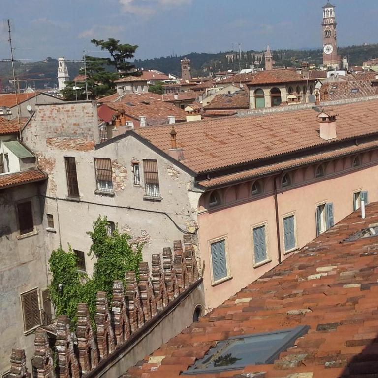 Residenza Bra Verona - Superior Double Room with City View - 8