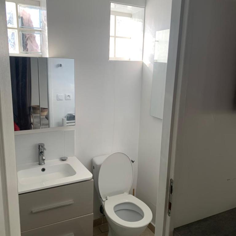 Résidence de bien être avec piscine et Jaccuzi à 2 pas de la plage et du centre ville - Appartement - Rez-de-Chaussée - 17