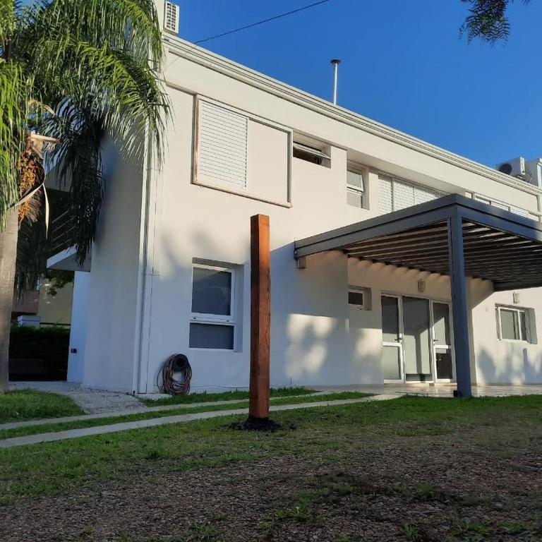 Casa Gardenia Federación ER - Casa Unifamiliar de 3 dormitorios - 4