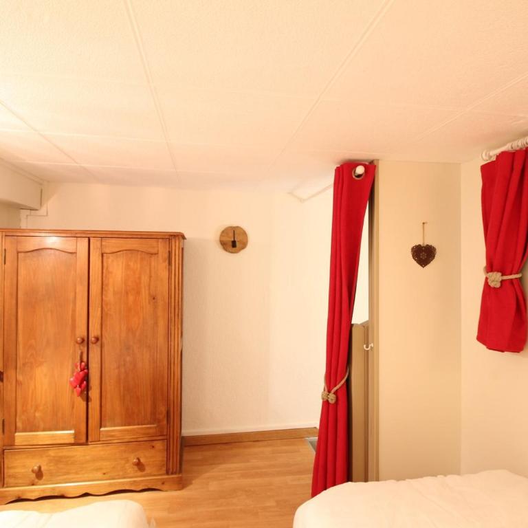 Appartement T2 bis cosy avec Wi-Fi, 100m du centre, 6 pers., cave ski & vélos - FR-1-608-214 - Apartment (6 Adults) - 13