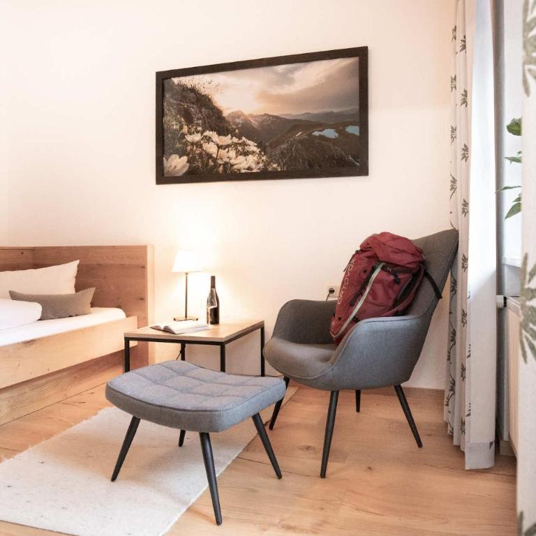 Hotel-Gasthof Der Wiesengrund - Einzelzimmer mit Balkon - 1