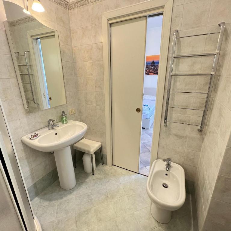 La finestra sul giardino - Appartamento con 2 Camere da Letto - 19