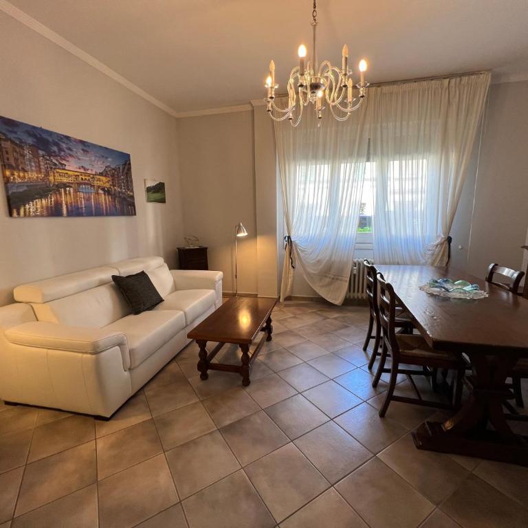 La finestra sul giardino - Appartamento con 2 Camere da Letto - 3