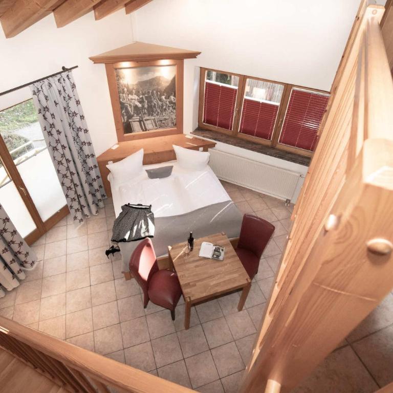 Hotel-Gasthof Der Wiesengrund - Deluxe Apartment - 1