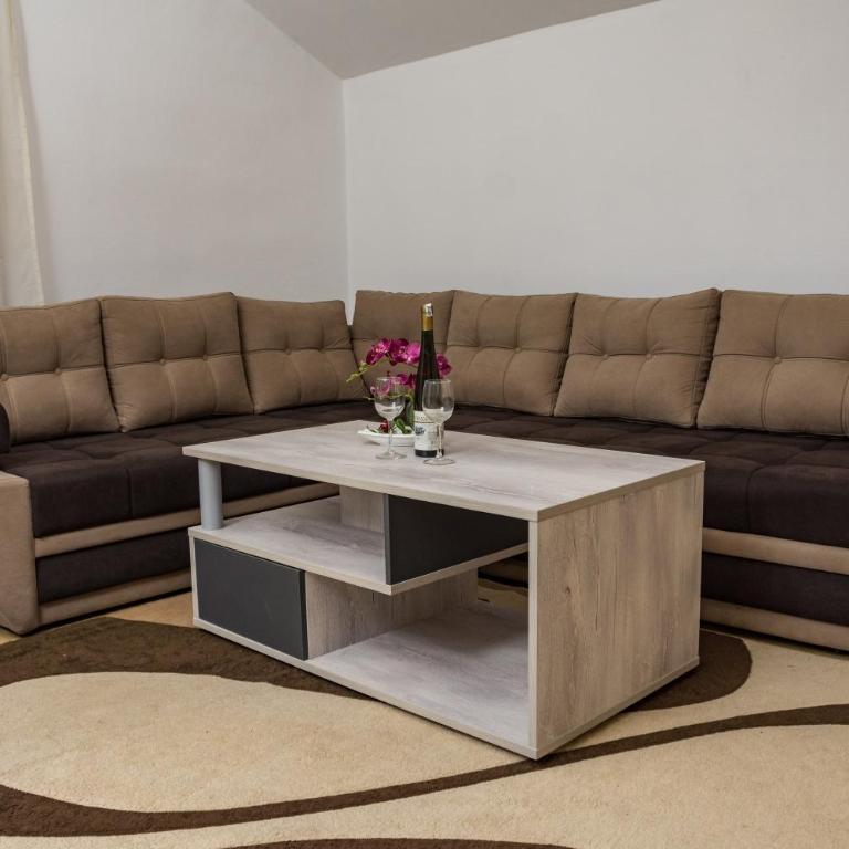 Apartman Lazar - Two-Bedroom Apartment - 54