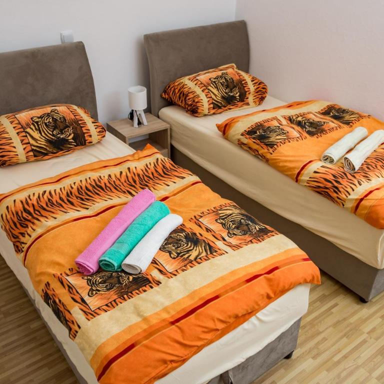 Apartman Lazar - Two-Bedroom Apartment - 62