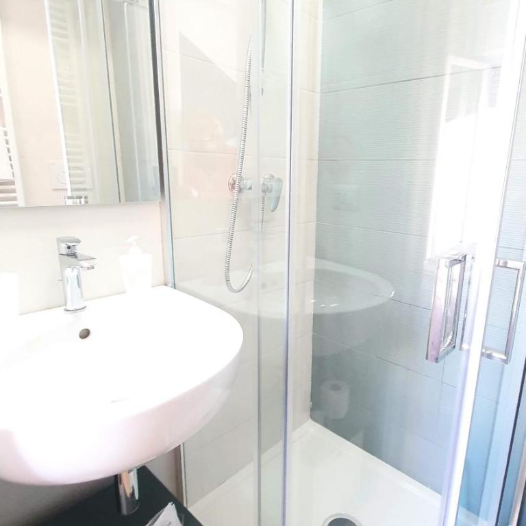 Blue Sky Rooftop Rooms – Bari Policlinico - Double Room with Terrace - 17