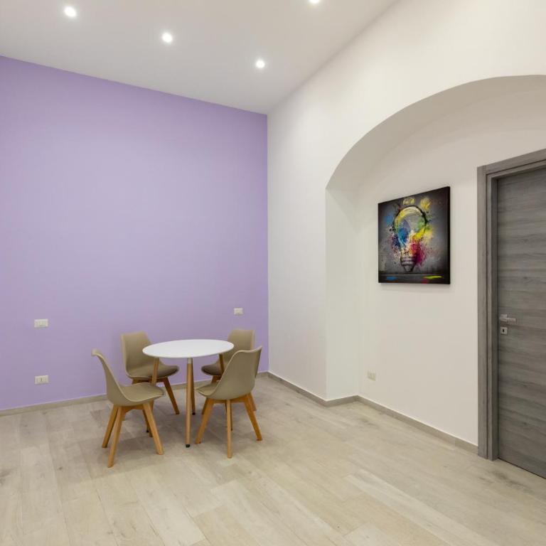 MY BRILLIANT HOME WITH JACUZZI 2 STEPS FROM St TOLEDO - Camera King con Vasca Idromassaggio - 16