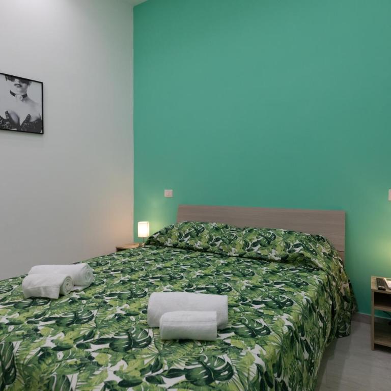 MY BRILLIANT HOME WITH JACUZZI 2 STEPS FROM St TOLEDO - Camera King con Vasca Idromassaggio - 5