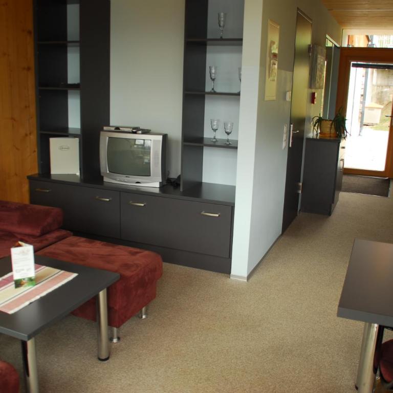 Oase Berta - Apartment mit 1 Schlafzimmer und Balkon oder Terrasse - 2