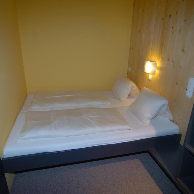 Oase Berta - Apartment mit 2 Schlafzimmern und Balkon oder Terrasse - 3