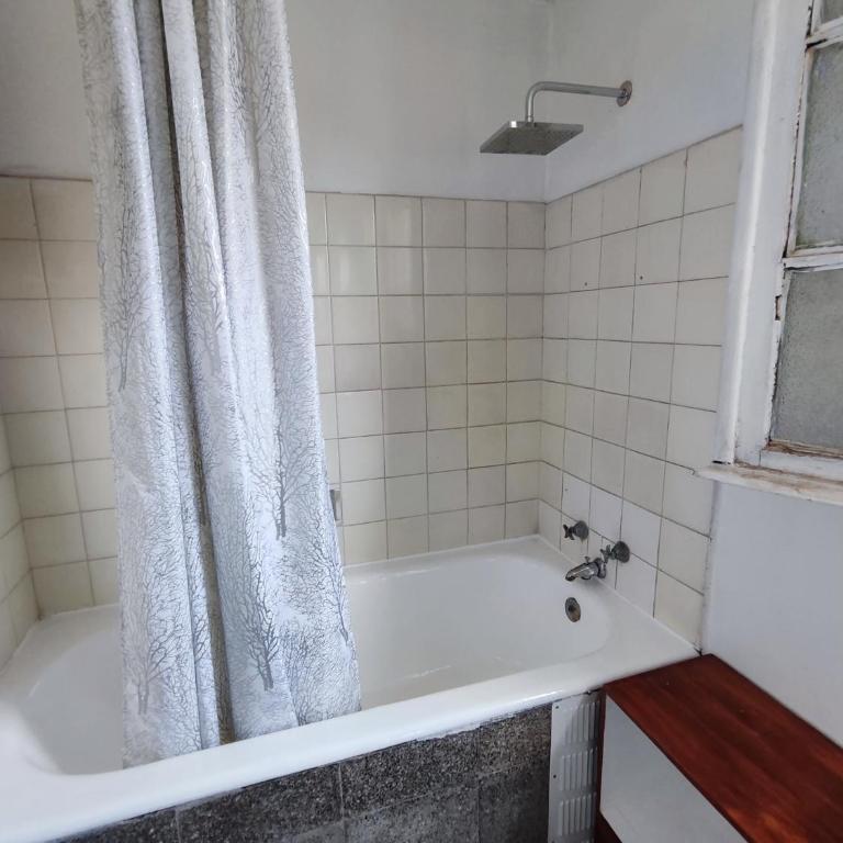 HOSTAL SUZI - Suite Superior con cama extragrande - 8