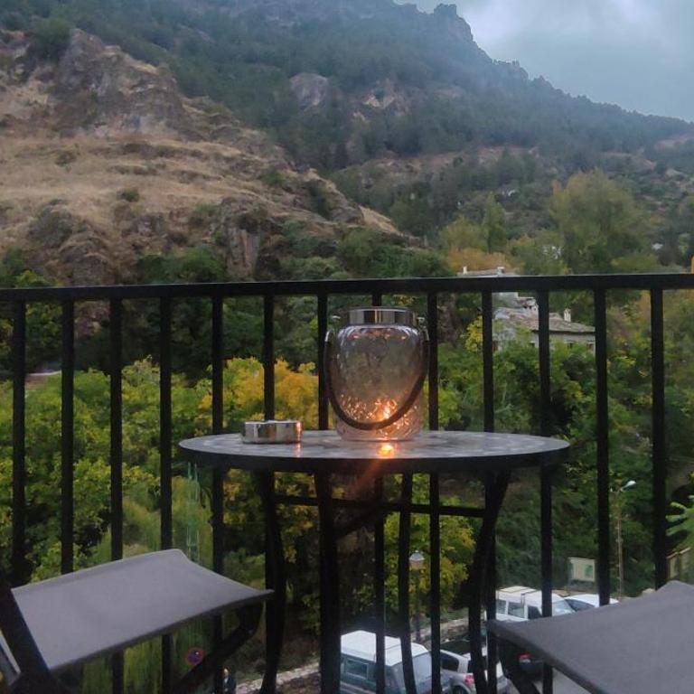 ALOJAMIENTO YOLANDA CAZORLA - Two-Bedroom House - 10
