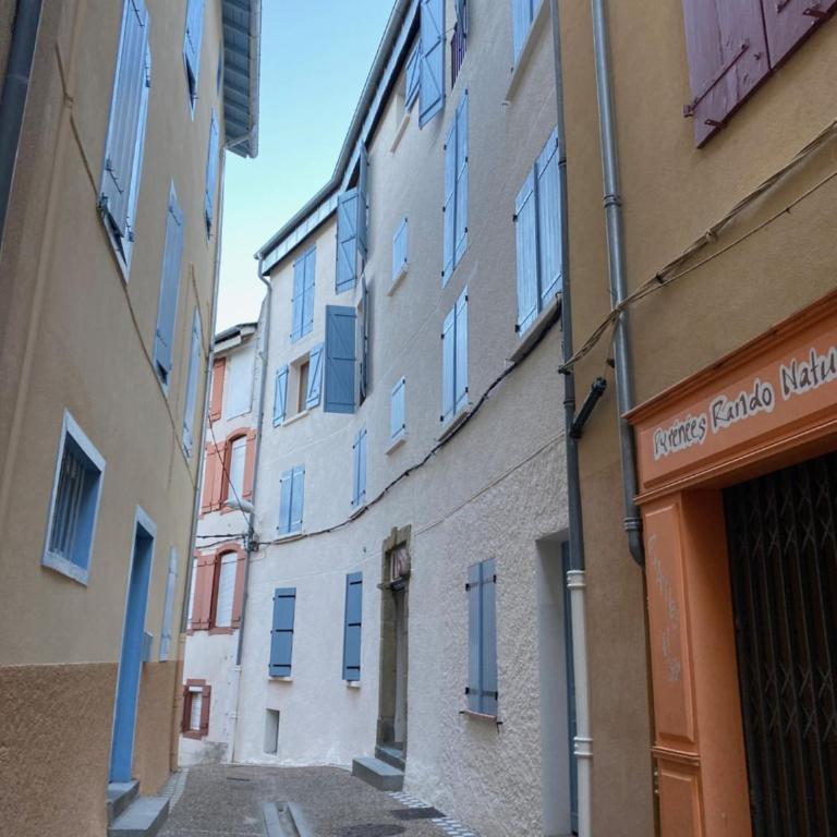 La Marmotte T2 hyper centre WIFI Draps serviettes et ménage inclus - Appartement 1 Chambre - 18
