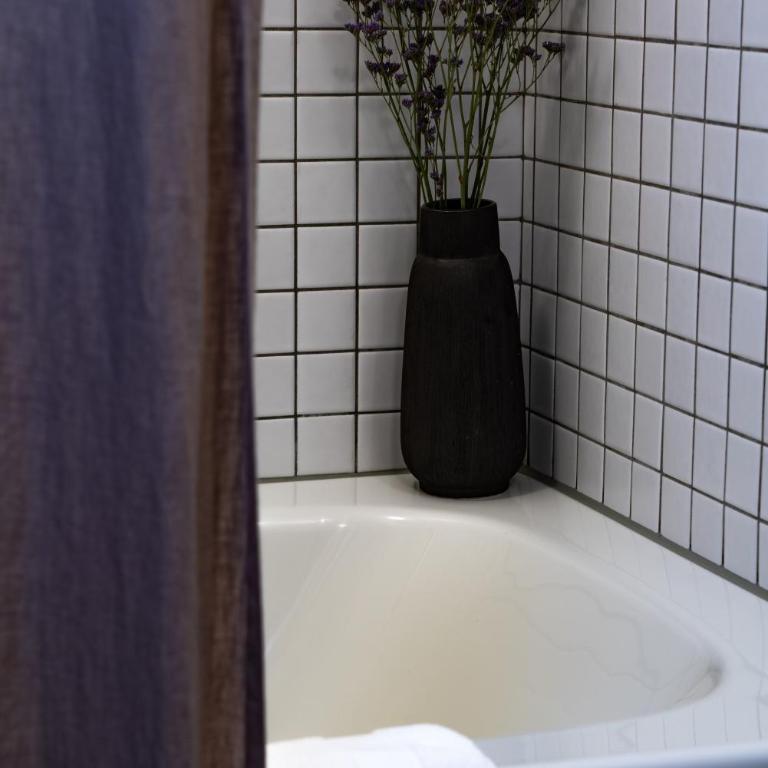 VILLA HUNDERT Boutique Mountainscape - Doppelzimmer mit Balkon - 3