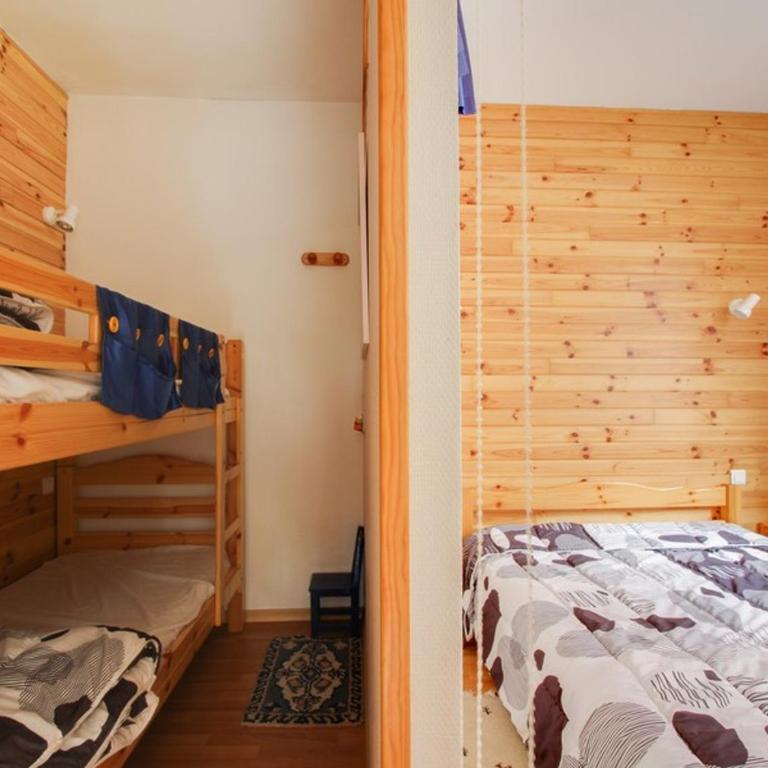 Appartement T2 avec terrasse, coin nuit, parking et proximité télécabine - 4 pers. - FR-1-401-66 - Appartement (4 Adultes) - 3