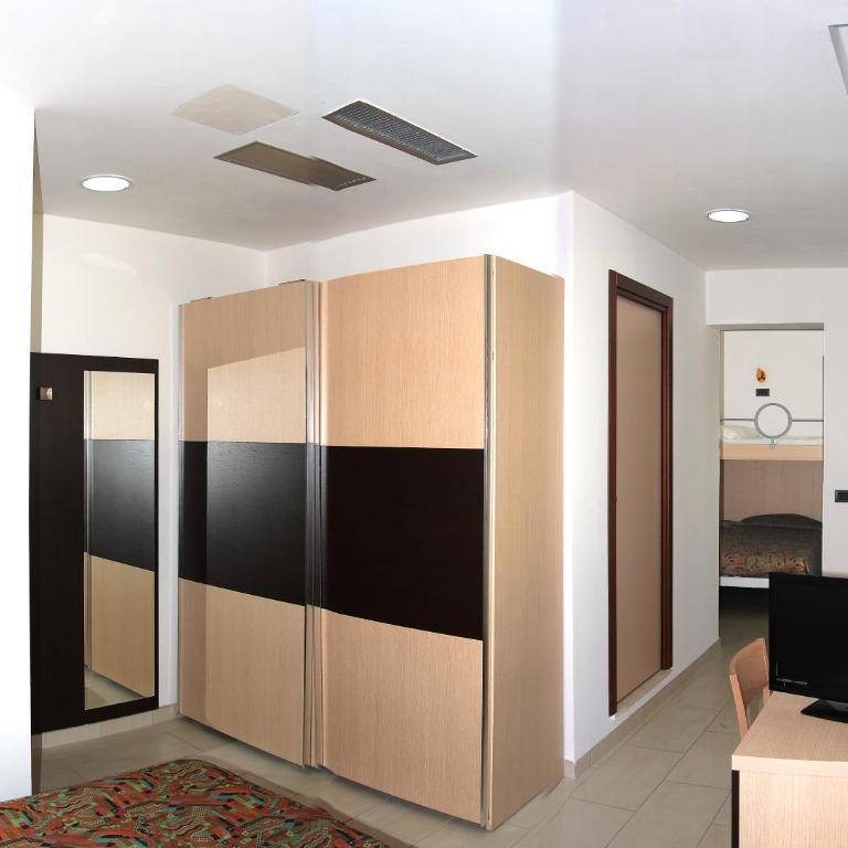 Hotel Alba D'Oro - Camera Familiare (2 Adulti + 2 Bambini) - 4