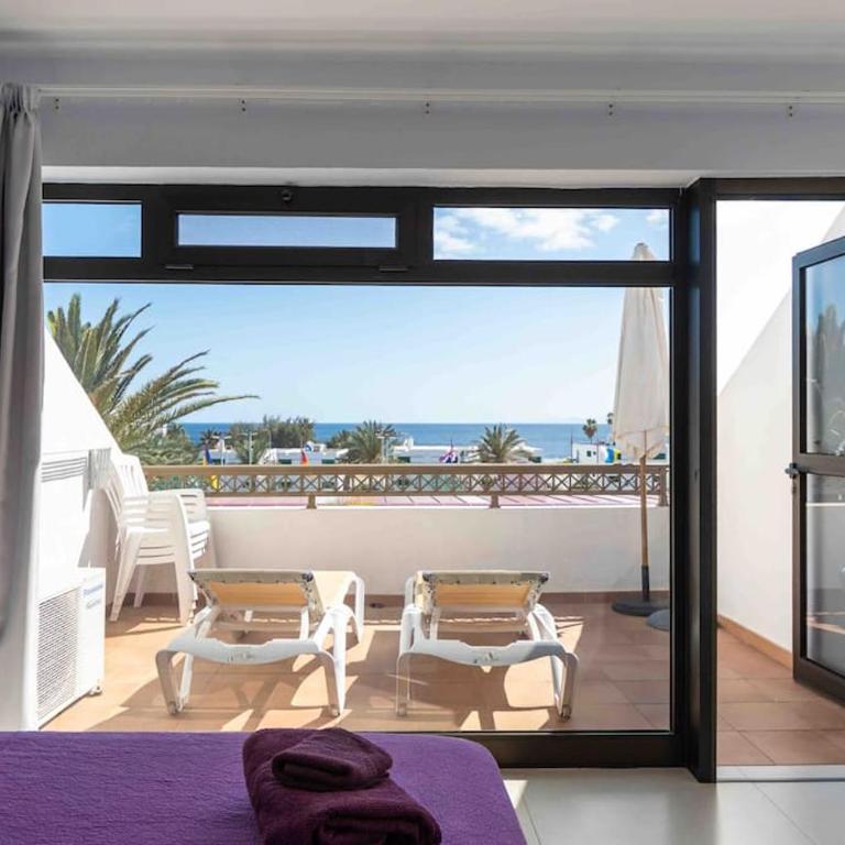 Club del mar 22 - Three-Bedroom Apartment - 14