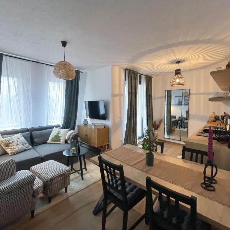 Ravna Planina - One-Bedroom Apartment with Balcony and Mountain View - 5
