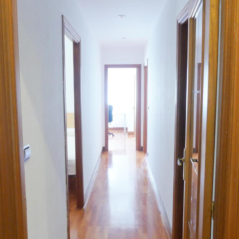 Apartamento luminoso, funcional y amplio en zona hospitalaria - Apartment - 20