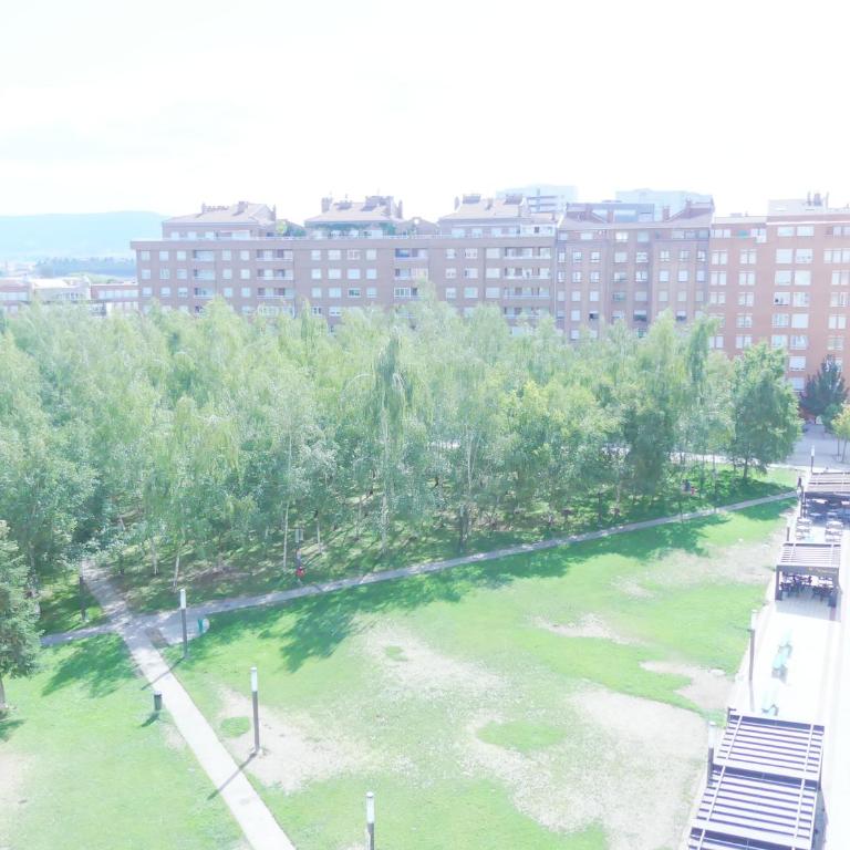 Apartamento luminoso, funcional y amplio en zona hospitalaria - Apartment - 31