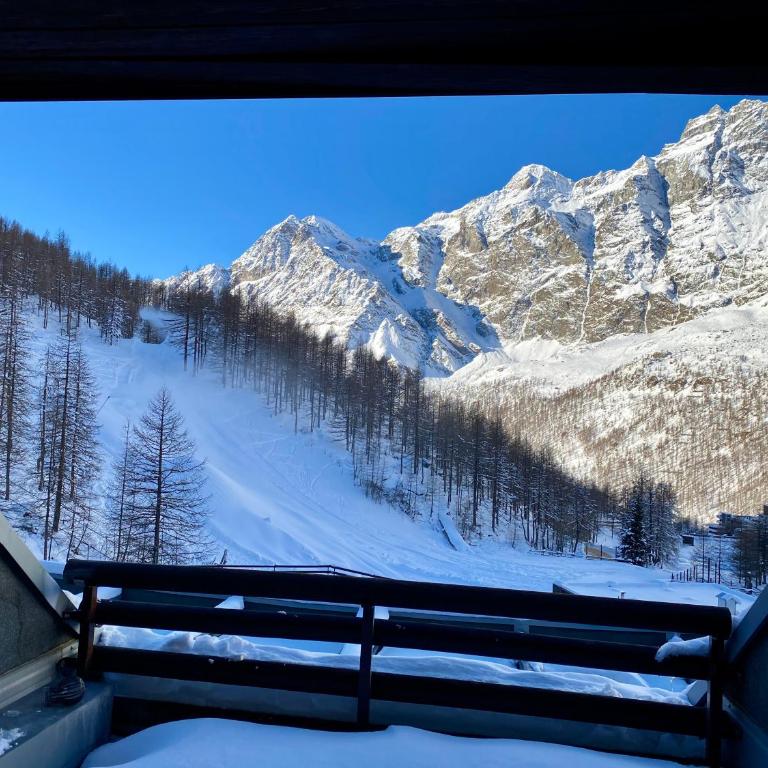 Cervinia Ski In Ski Out - Family Studio - Monolocale Familiare - 2