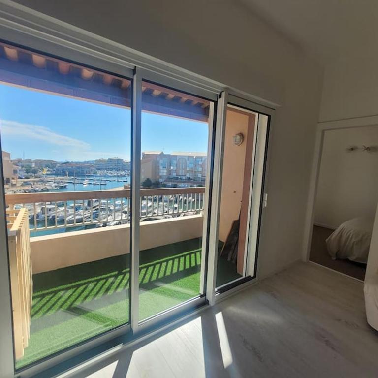Béréa - Les Cormorans - Vue port et mer - Appartement 2 Chambres - 10