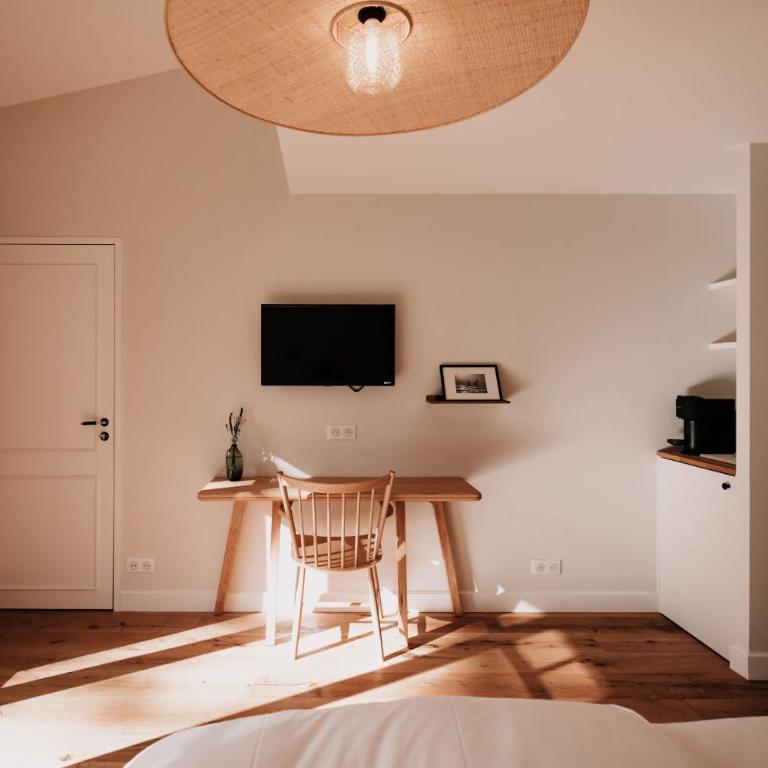 Chez Brens - Maison d'hôtes à La Hume - Grande Chambre Double - 2
