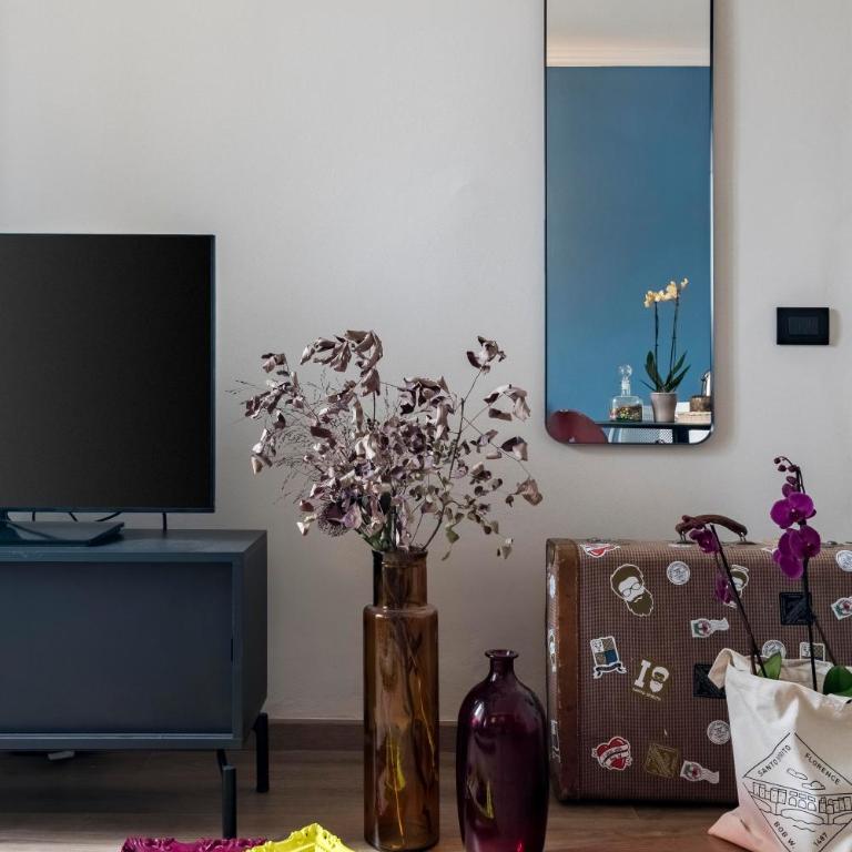 Bob W Florence Ponte Vecchio - Original Apartment - 1 Bedroom - Balcony with Kitchen - 19