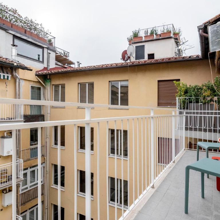 Bob W Florence Ponte Vecchio - Original Apartment - 1 Bedroom - Balcony with Kitchen - 23