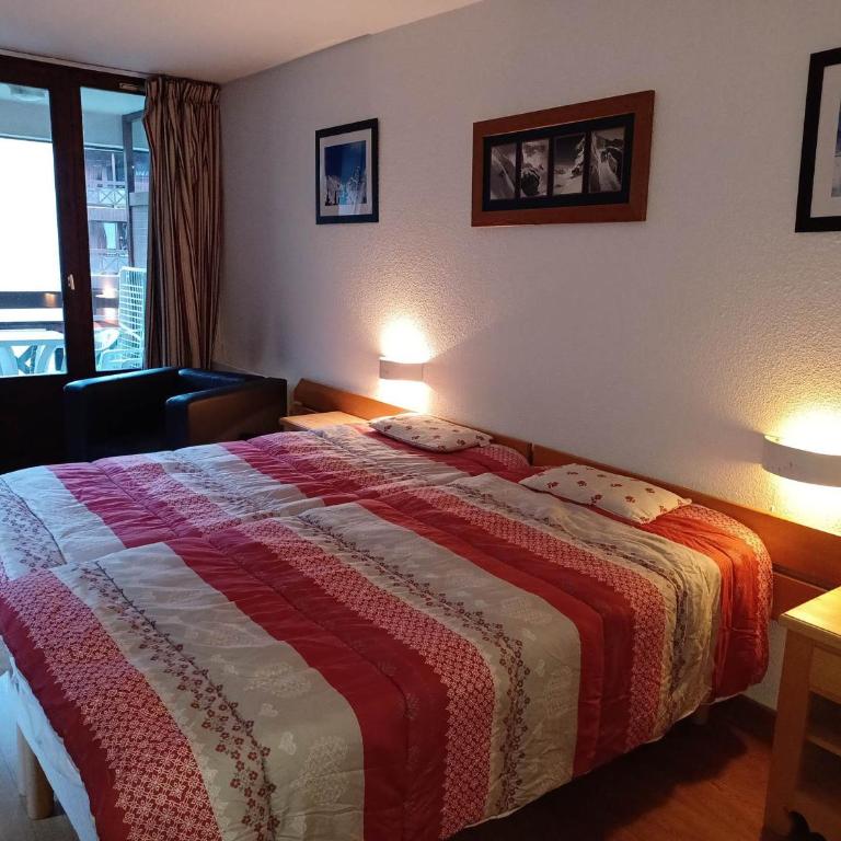 Studio 2* pour 4 pers., balcon exposé, WIFI, parking, animaux admis - Studio - 2